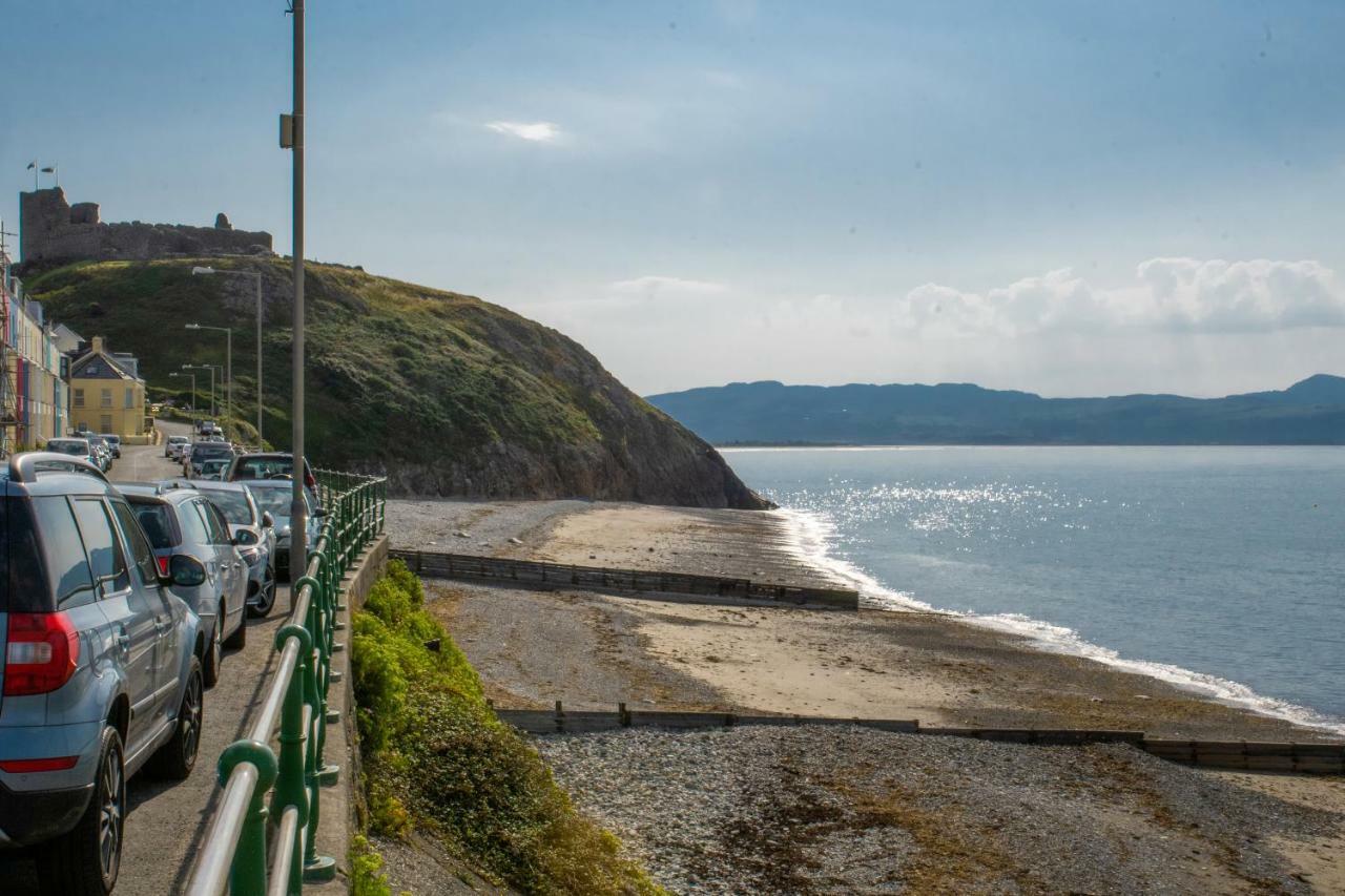 Awel Mor Hotel Criccieth Exterior photo